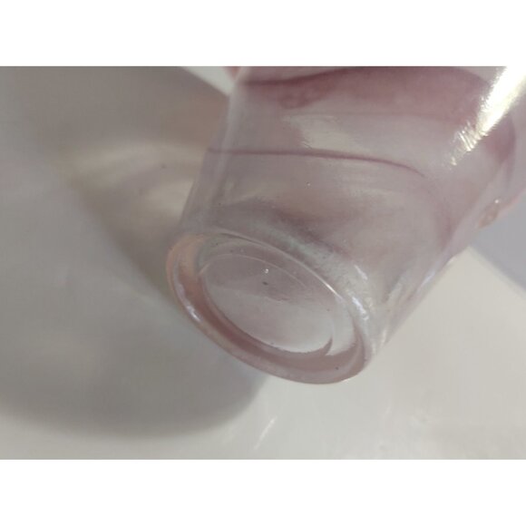 Gorgeous Art Glass Pink white Swirl Vase Scalloped Edge Shell Design 4 1/2" X 5" - Picture 12 of 12